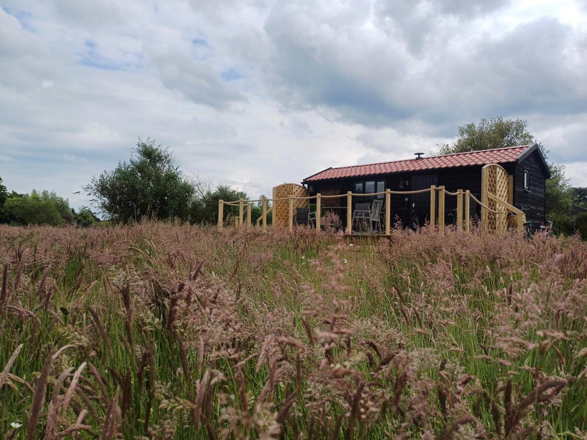 The Cabin Pakenham Exterior photo